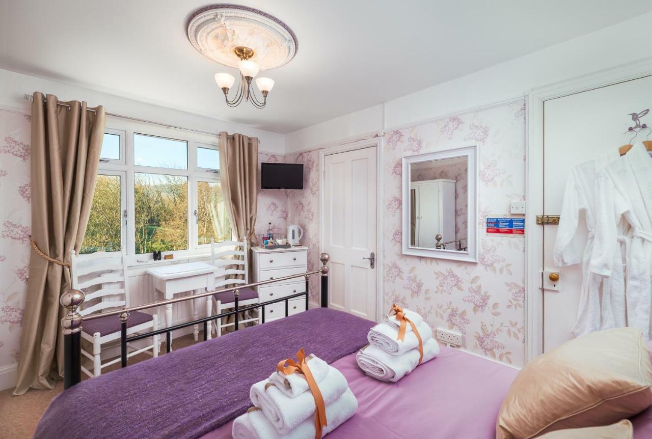 Langleigh Guest House 일프러컴 객실 사진